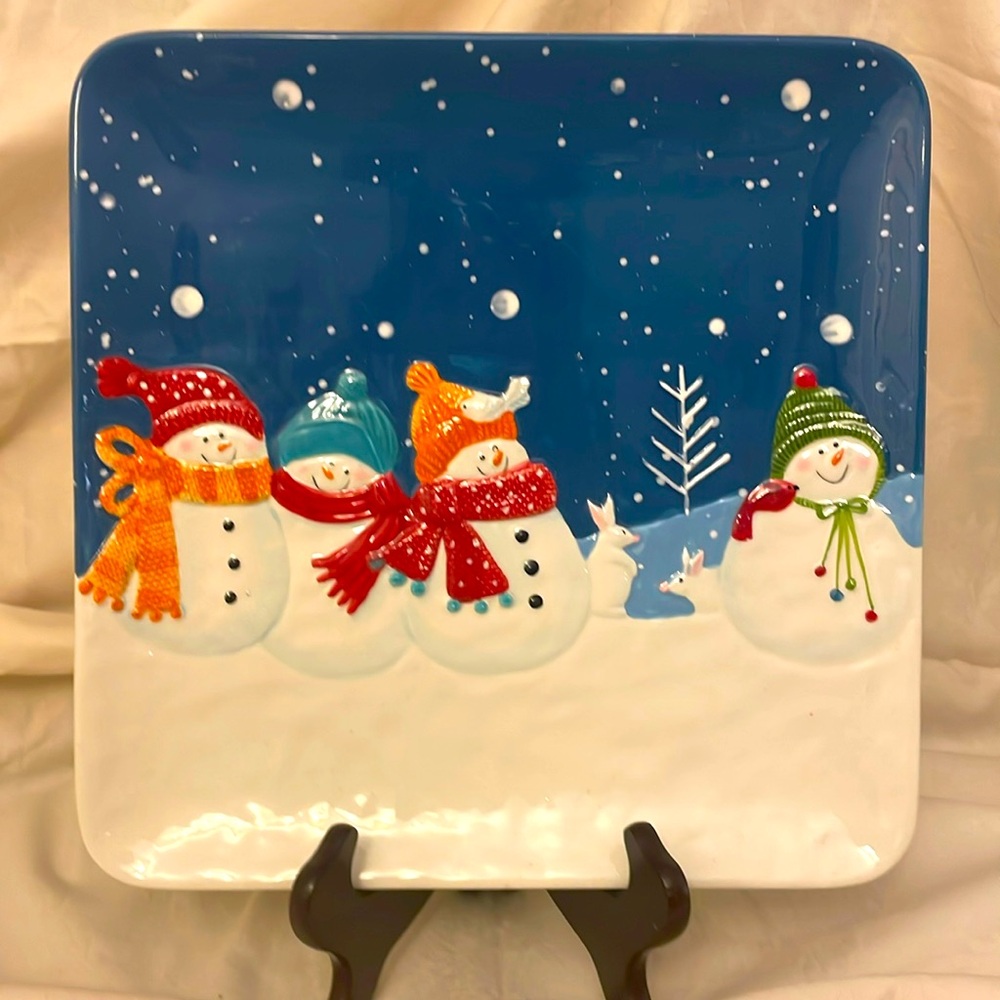 At Nicholas Square Snow Days plate.